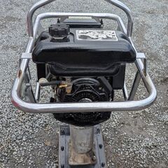 日立建機カミーノ 4サイクルエンジンタンピングランマーTV65DFWの画像