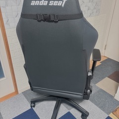 ゲーミングチェアの画像