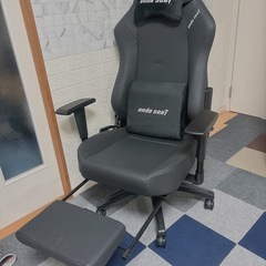 ゲーミングチェアの画像