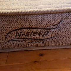 【確定者います】【使用感殆どなし】ダブルサイズマットレスの画像