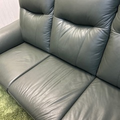 【リユース☆エコちょっぷ】美品☆RISAL合皮　3人掛け　ソファの画像