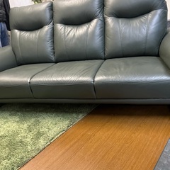 【リユース☆エコちょっぷ】美品☆RISAL合皮　3人掛け　ソファの画像