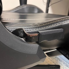 テレワークに最適❗️ゲーミングチェア　オットマン付きの画像