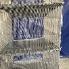 吊り下げ収納の画像