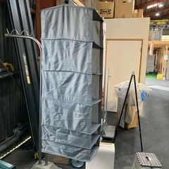 吊り下げ収納の画像