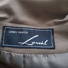 婦人　茶系　フリーサイズ　コートの画像