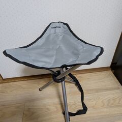 三脚チェア　2脚セット　アウトドアチェア　折り畳みイス　コンパクト ヤナセ　YANASEの画像