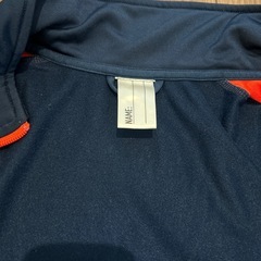 Reebok ジャージ　上のみ
の画像