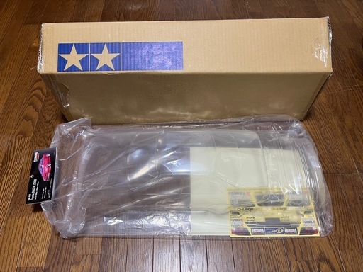 新品未開封TOYOTAチェイサーのボディパーツ
