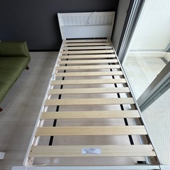 配達可【シングルベッド】クリーニング済【管理番号11412】金の画像