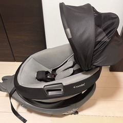 コンビ 回転式チャイルドシートの画像