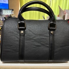 鞄、小物入れの画像