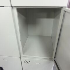 T-058 リサイクル品 12人用ロッカー W900xD380xH1790mm 全室鍵ありの画像