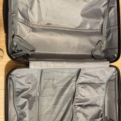 スーツケースの画像