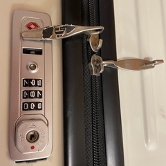 スーツケースの画像