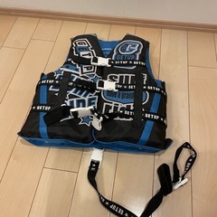 男子お子様用　ライフジャケット　水着のセットの画像