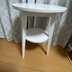 サイドテーブル　円形　木製の画像