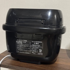 炊飯器の画像