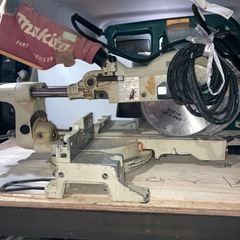 大工電気道具の画像