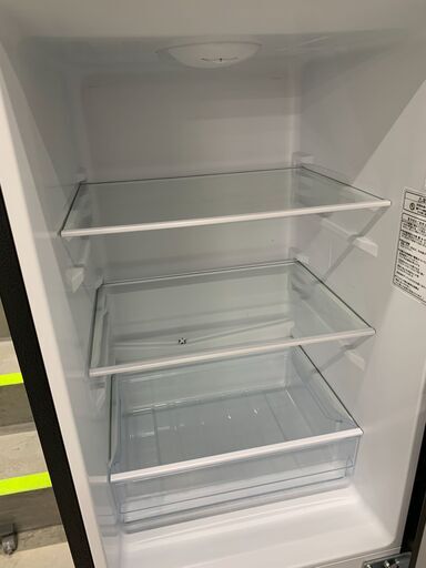 ＼家具＊家電のお店／【ｼﾞｬﾝｸﾞﾙｼﾞｬﾝｸﾞﾙ石川金沢店】 冷蔵庫 ハイセンス HR-D1701B 2022年製