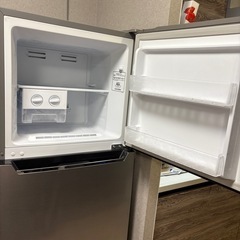 冷蔵庫
(227L Hisense HR-B2302)の画像