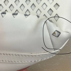 CHARUER ホワイト ショルダーバッグの画像