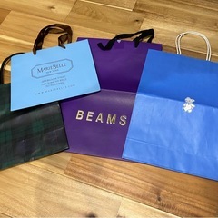 ショッパー　紙袋　の画像