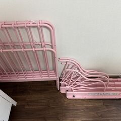 IKEA ベットMINNEN ミンネン ライトピンクの画像