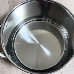 両手鍋（フタ付き）の画像