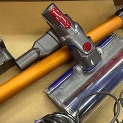 ダイソン　SV10　コードレスクリーナーの画像