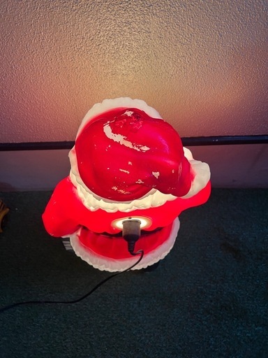 今週中早い者勝ち！！】サンタクロースの装飾 約70cm 電源コード付き