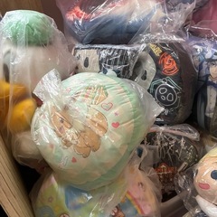 ぬいぐるみ　クッション　などの画像