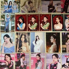 交渉中))TWICE 公式トレカの画像