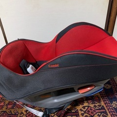 combi チャイルドシート
の画像