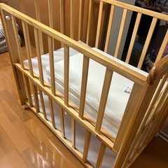 ベビーベッドフレームの画像