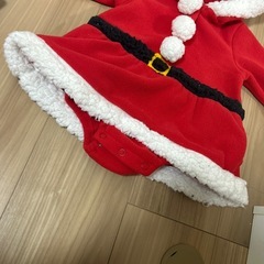 70サイズサンタ服の画像