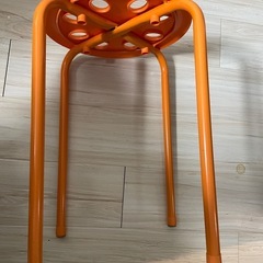パイプ椅子の画像