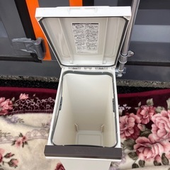 早い者勝ち　無人受け渡し無料　ゴミ箱の画像