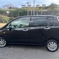 ♟️ダイハツ　ムーブL車検有.キーレス.オートエアコン.ナビ・テレビ.タイミングチェーン/乗って帰れます。の画像