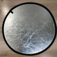 収納袋付き円形レフ板 シルバー ゴールド結婚式前撮りの画像