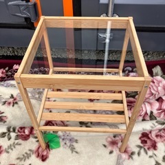 早い者勝ち　ガラス天板棚の画像