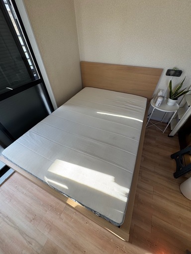 IKEA ベッド　MALM 140×200