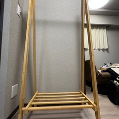 ハンガーラック【ニトリ　組み立て式】の画像
