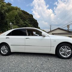 18クラウン　車検2年つけてお渡しの画像