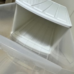 衣装ケースの画像