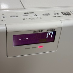 【新規問合せ終了】コロナ　石油ファンヒーター　タンク×2  電動ポンプの画像