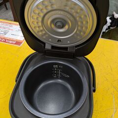 【ふっくら炊き上げる】マイコンジャー 炊飯器 タイガー TIGER 炊きたて JBS-B055 3合炊き 2024年製 遠赤黒特厚釜：メタルブラックの画像