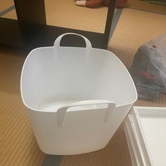 無料！100均ボックス　の画像