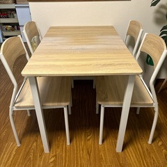 ダイニングテーブルセットの画像