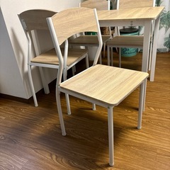 ダイニングテーブルセットの画像